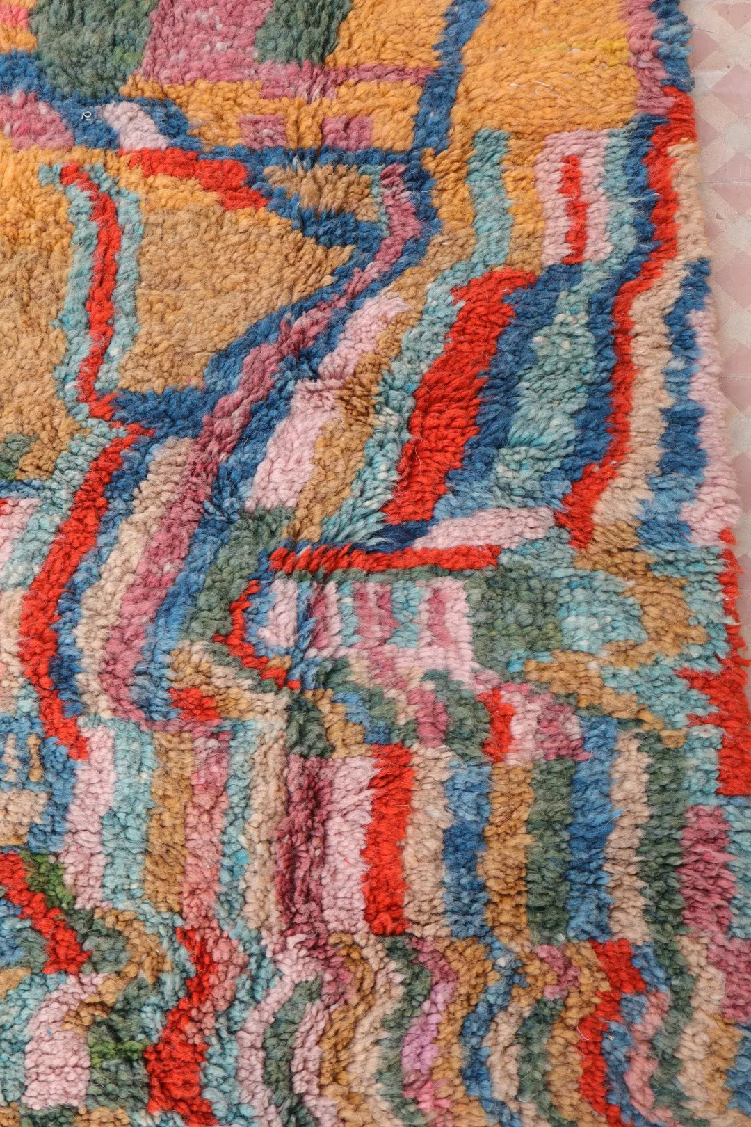 Tapis Berbère Abstrait Coloré Béni Ouarain Qualité Supérieure - Néda
