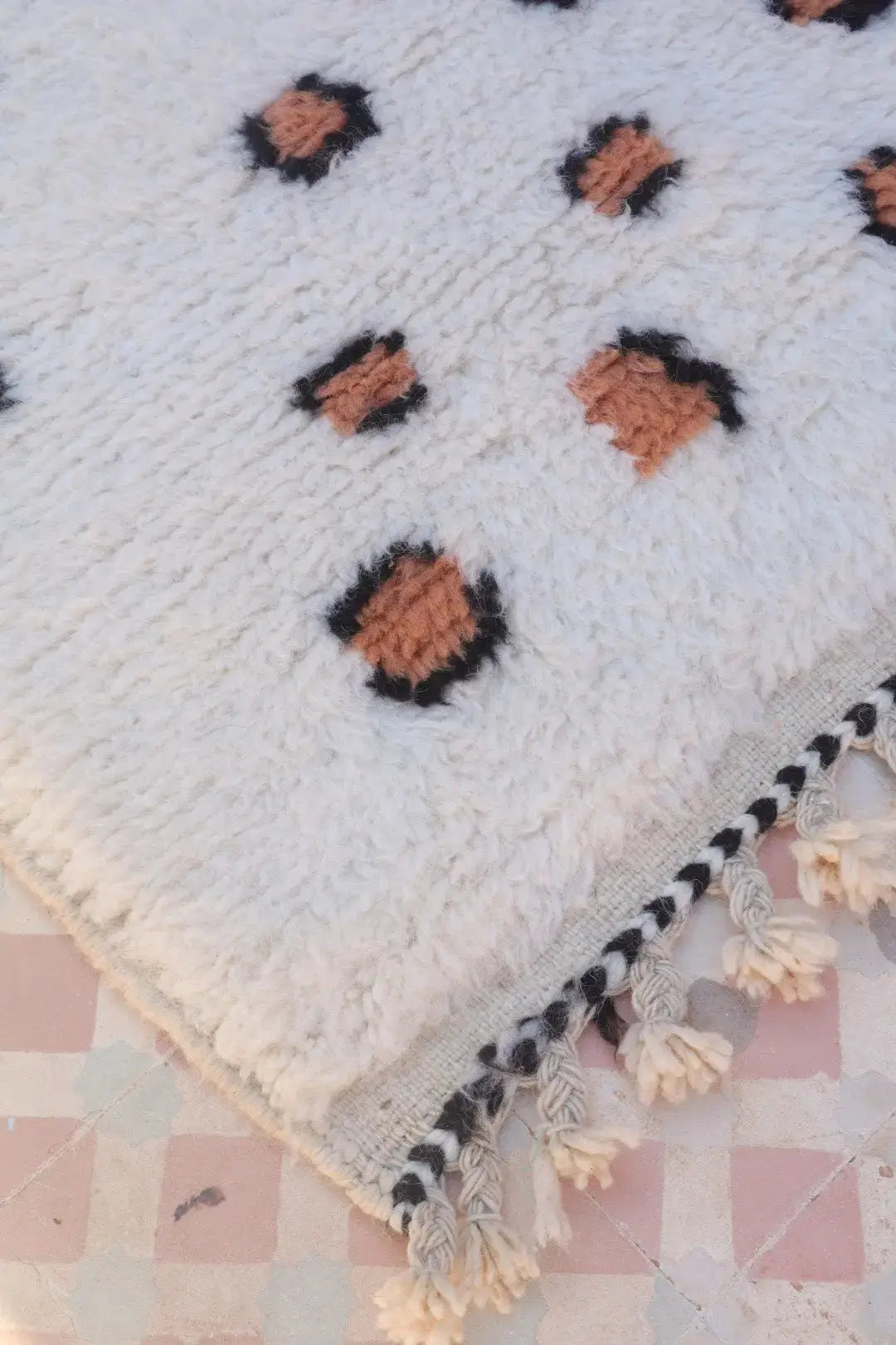 Alfombra bereber con motivos de leopardo Beni Ouarain Néda