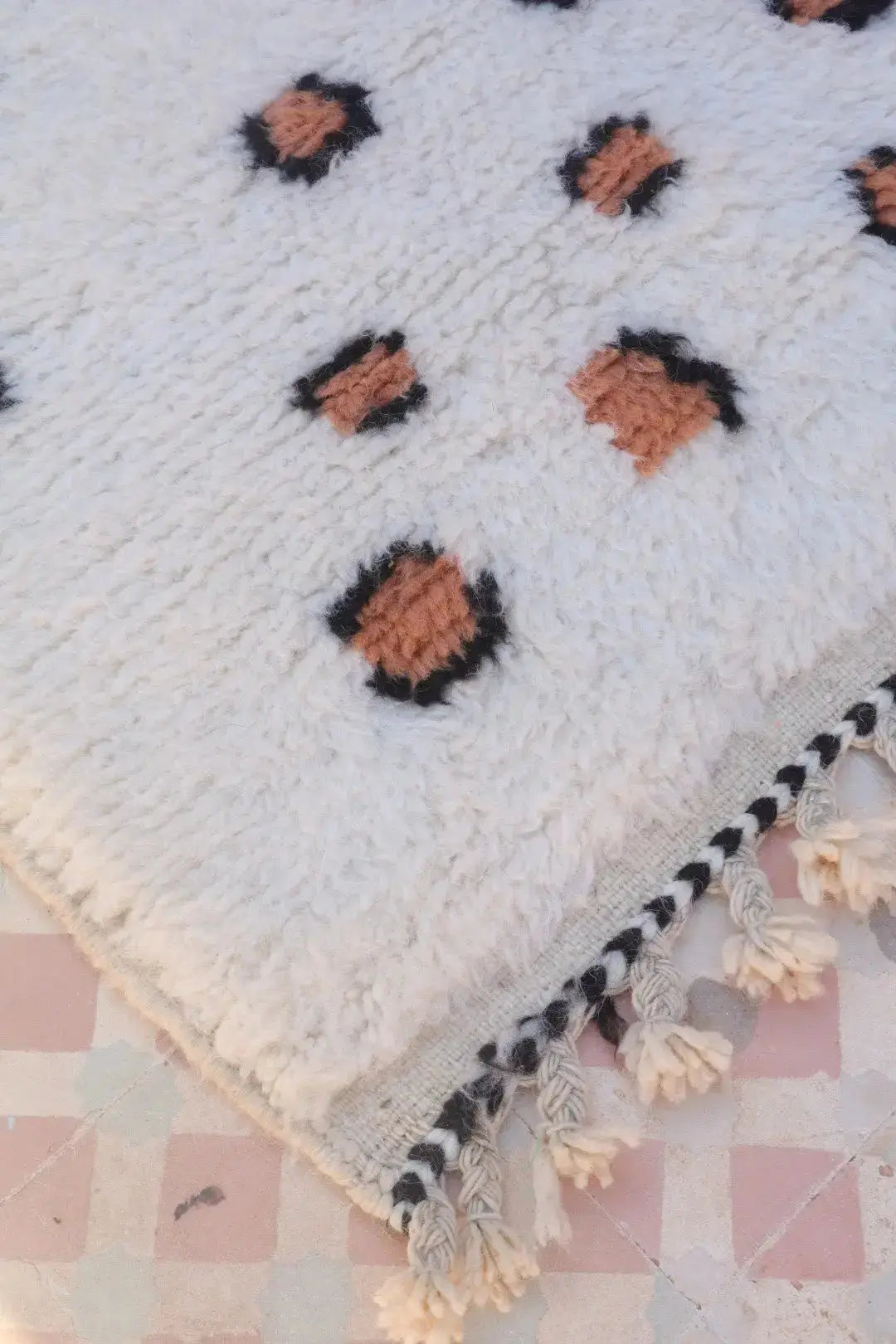 Alfombra bereber con estampado de leopardo Beni Ouarain Néda