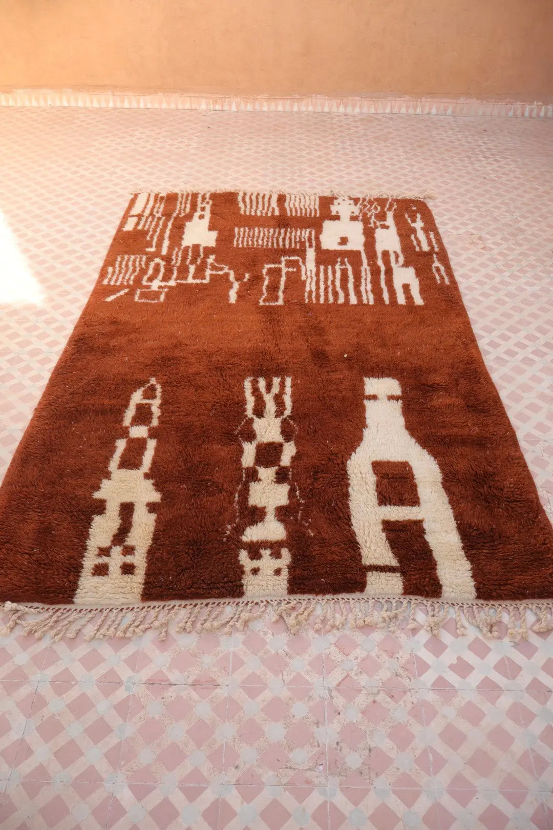 Tapis Berbère Azilal Contemporain Marron et Blanc - 238 x 143 cm Néda