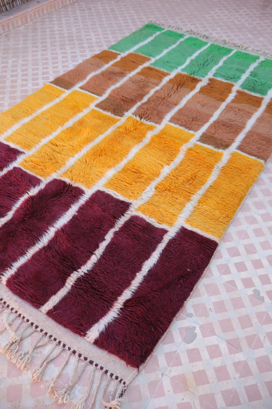 Tapis Berbère Coloré Géométrique Multicolore Qualité Supérieure - 247 x 145 cm Néda