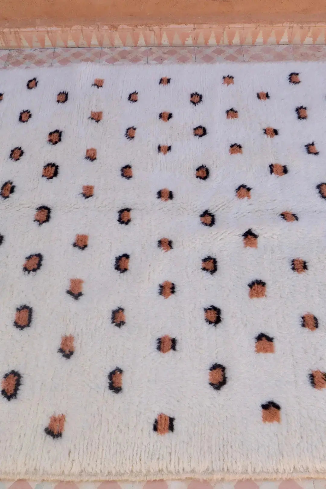 Alfombra bereber con motivos de leopardo Beni Ouarain Néda