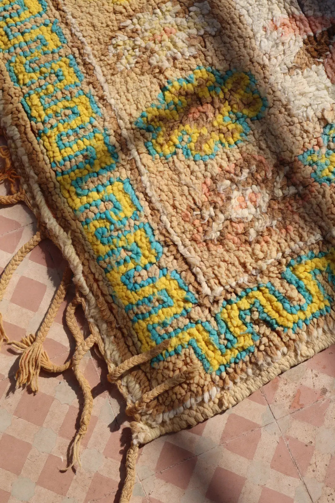 Tapis Berbère Ancien Jaune Pâle Beige Bleu- 345 x 193 cm Néda