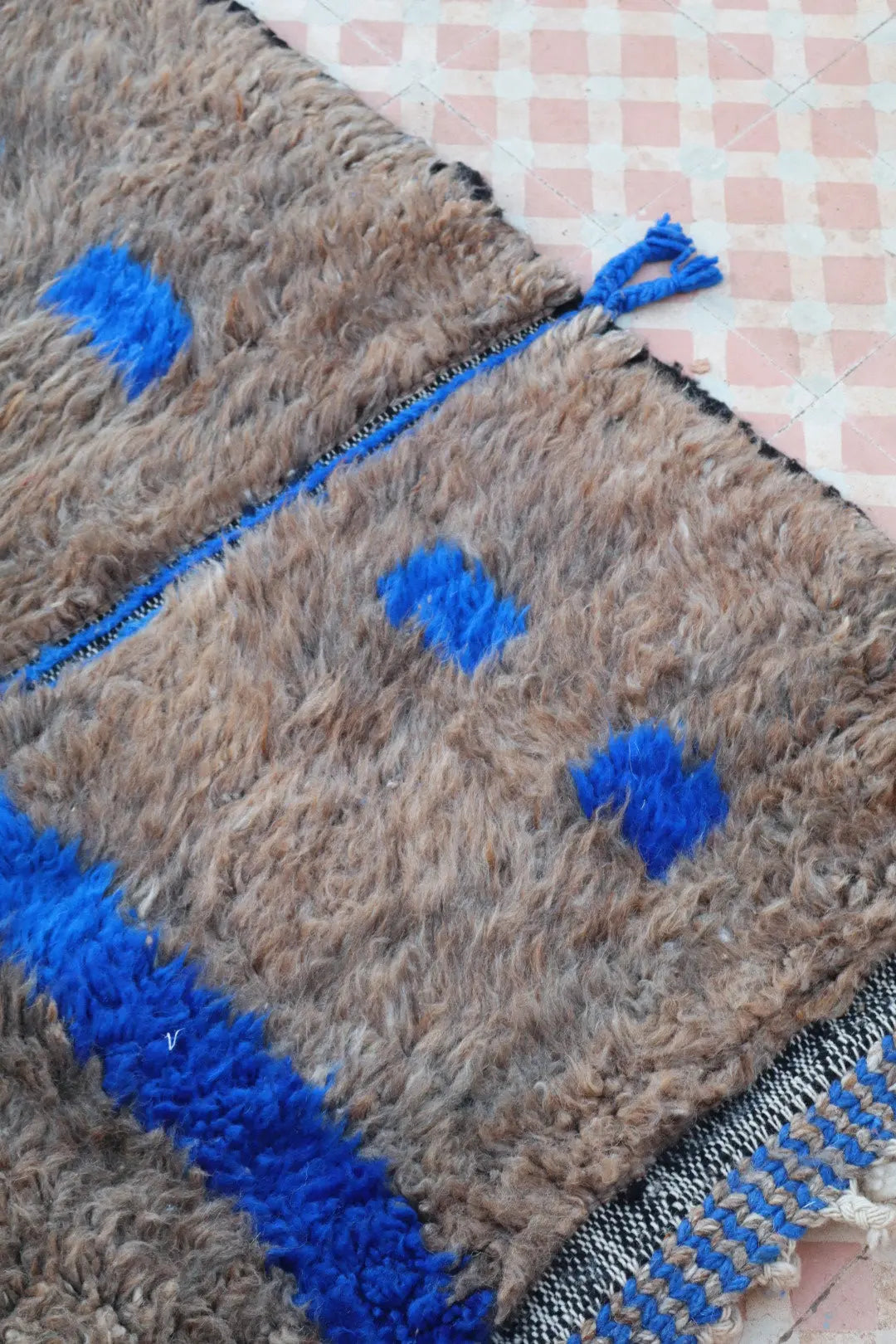 Tapis Berbère Gris et Bleu à Reliefs Béni Ouarain - 290 x 205 cm Néda