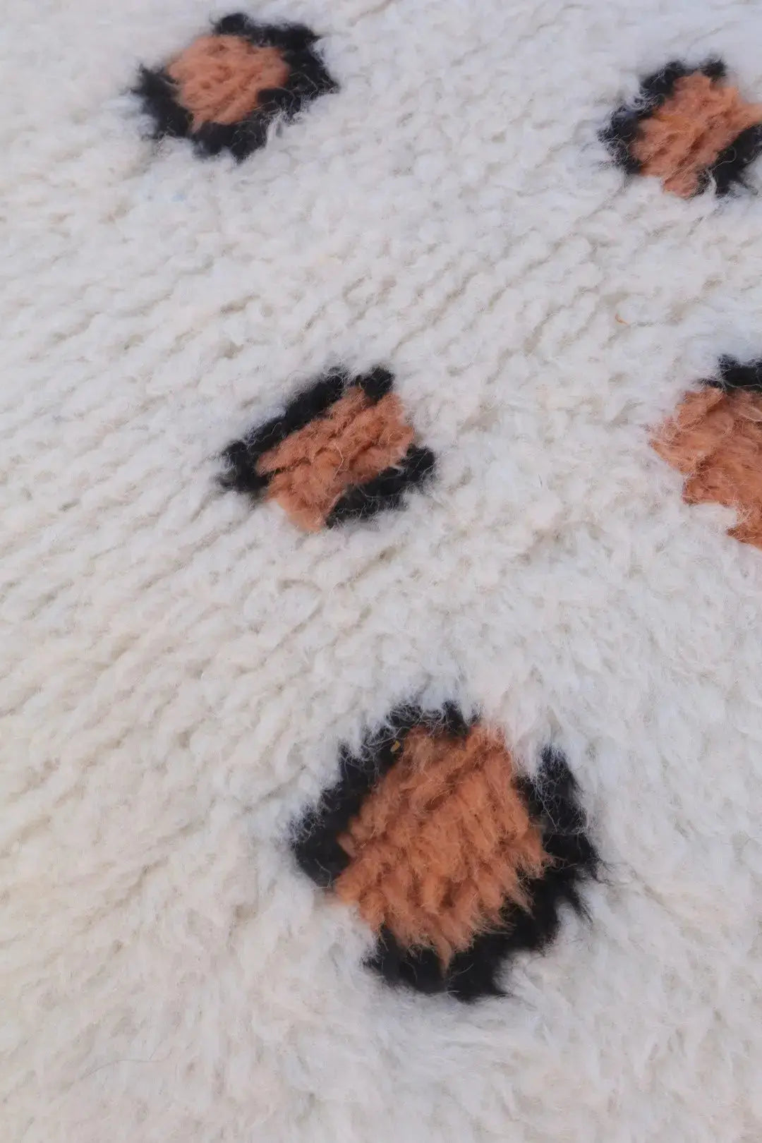 Alfombra bereber con motivos de leopardo Beni Ouarain Néda