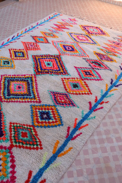 Tapis Berbère Azilal Colorés Motifs Multicolores et Fluo- 262 x 191 cm Néda