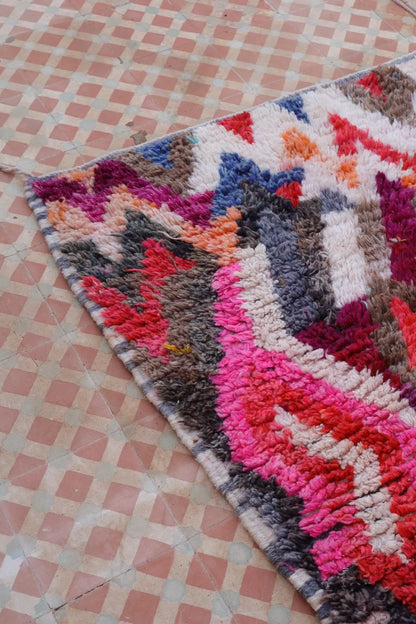 Alfombra Bereber Boujad Colorida Violeta Rosa Roja - 105 × 160 cm Néda