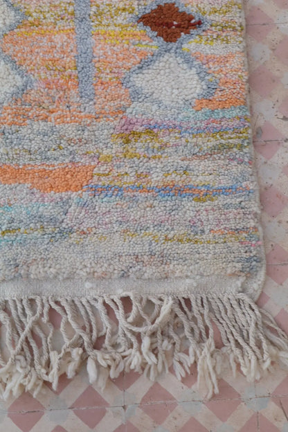 Tapis Berbère Coloré Béni Ouarain Graphique Qualité Supérieure - 294 x 218 cm Néda