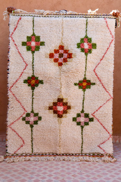 Tapis Berbère Azilal Blanc à Motifs Colorés Trame Multicolore- 150 x 110 cm Néda