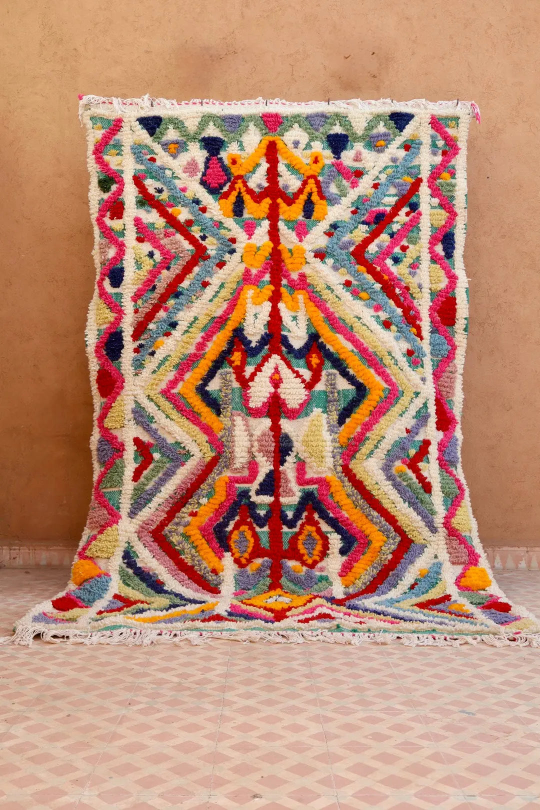 Tapis Berbère Coloré Azilal Trame et Motifs Verte-  240 x 152 cm Néda