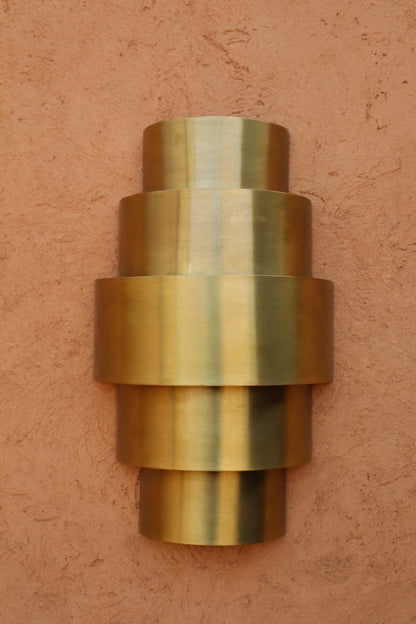 Brass wall light - "Bella"