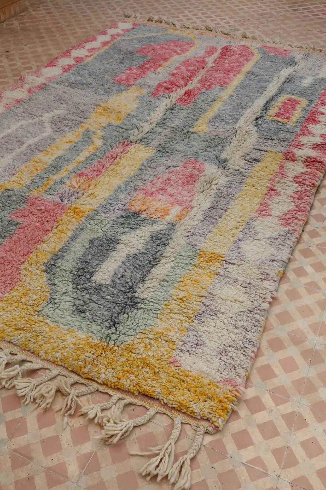 Tapis Berbère Coloré Béni Ouarain Qualité Supérieure - 247 x 163 Néda