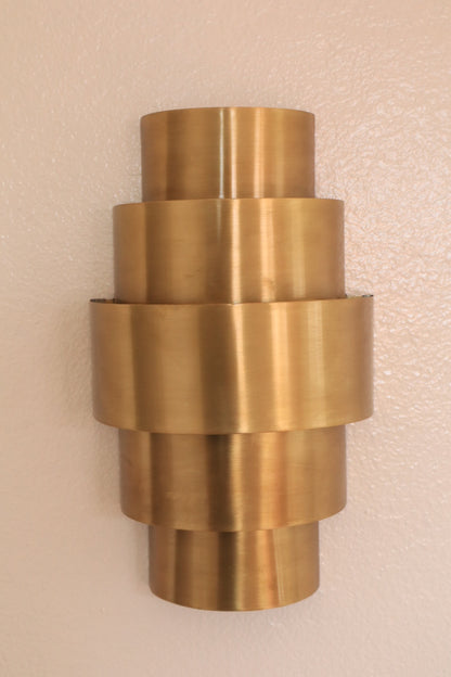 Brass wall light - "Bella"