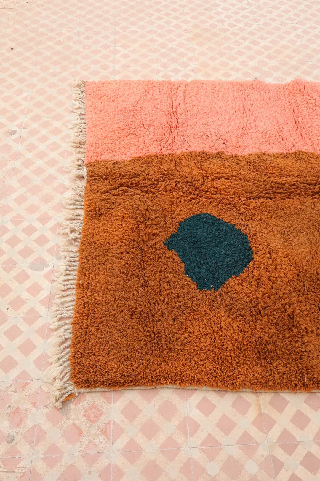 Tapis Berbère Azilal Abstrait Qualité Supérieure - 227 x 155 cm Néda