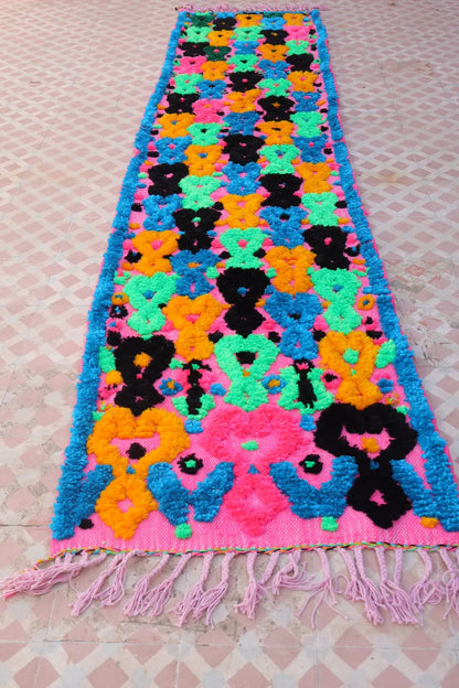 Tapis Berbère Couloir Azilal Rose à Motifs Reliefs Multicolores -293  x 70 cm Néda