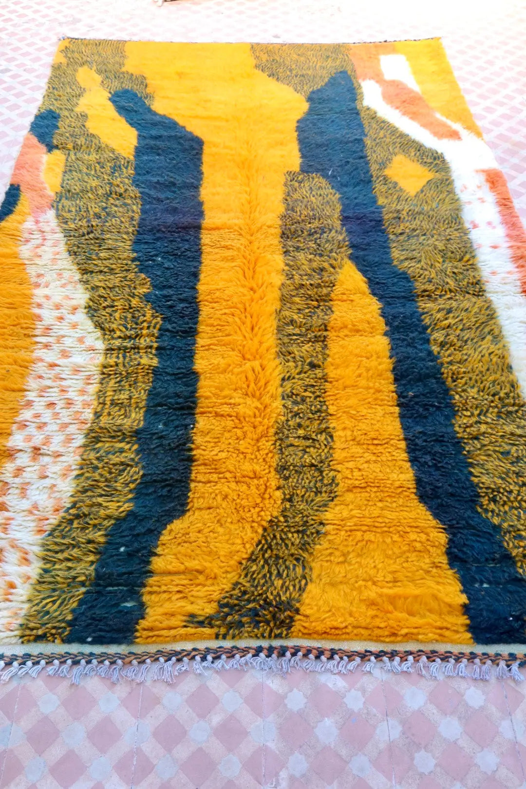 Tapis Berbère Coloré Azilal Jaune et Noir Qualité Supérieure - 258 x 156 cm Néda