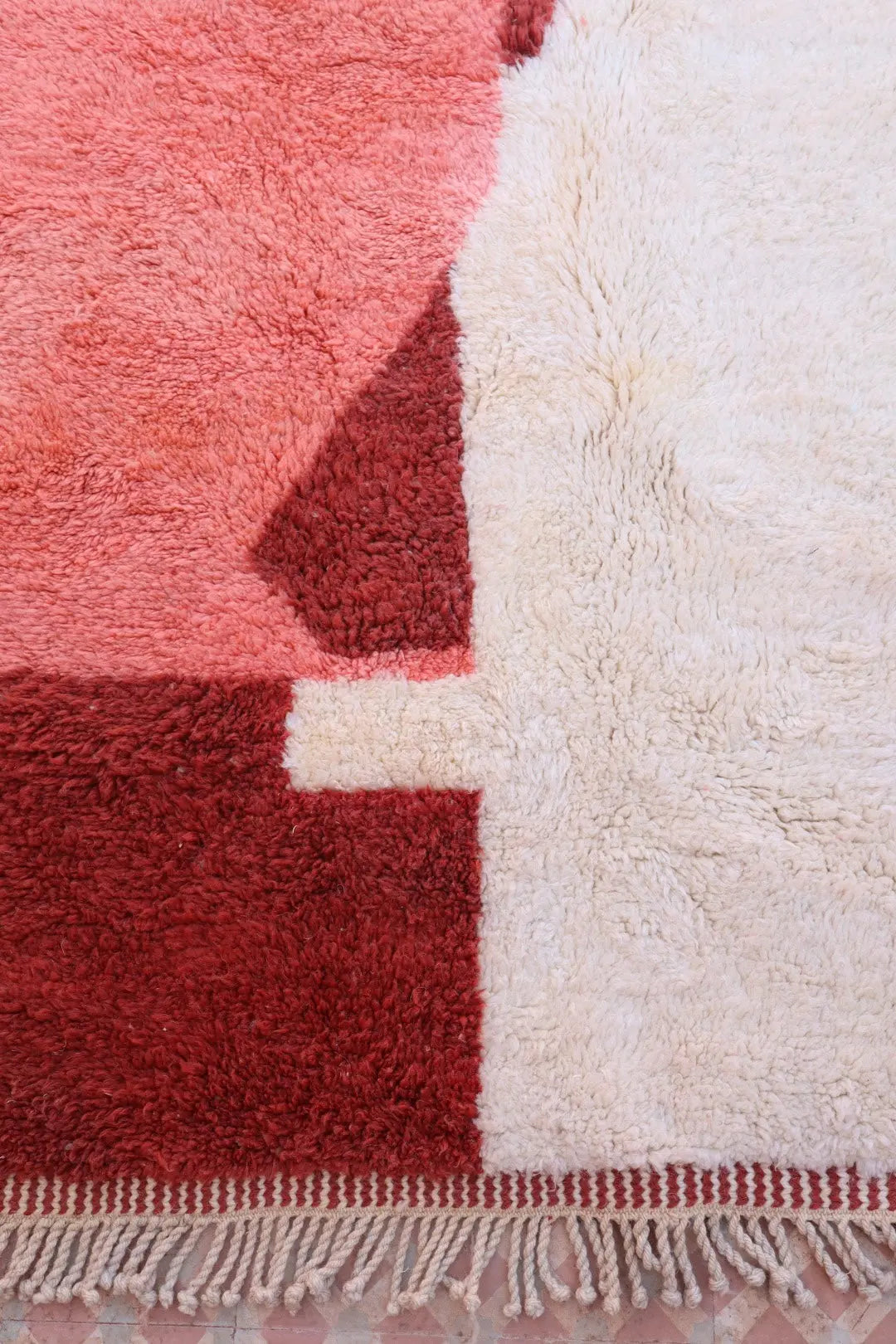 Tapis Berbère Coloré Contemporain Marron & Rose Qualité Supérieure - 260 x 155 cm Néda