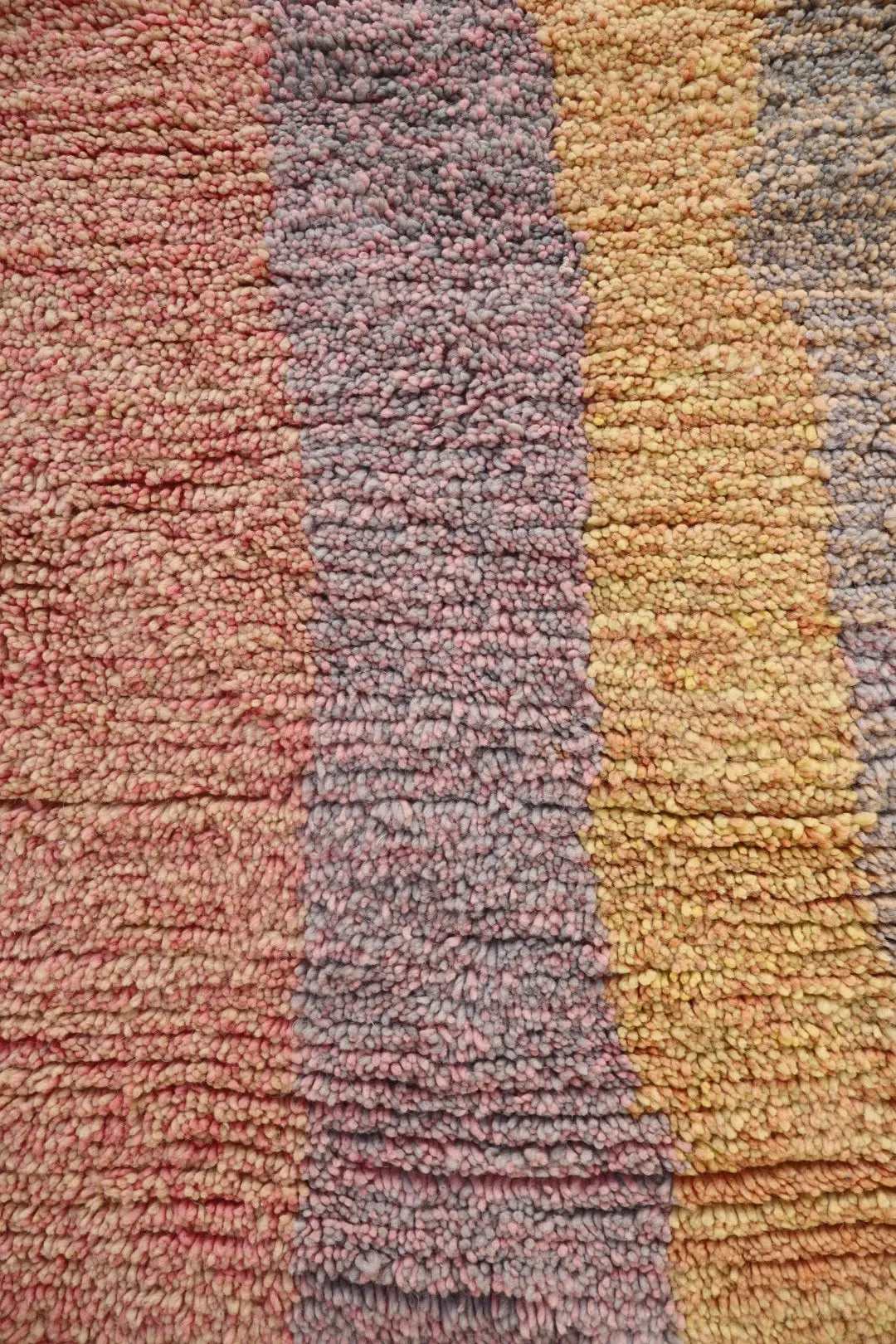 Tapis Berbère Coloré Rayé Béni Ouarain- 234 x 151 cm Néda