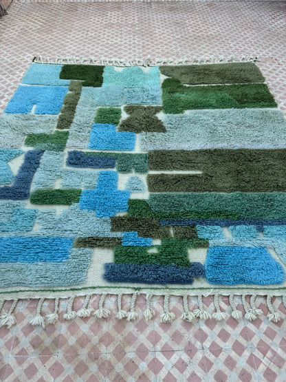 Tapis Berbère Motifs Abstraits Reliefs Bleu Vert Modèle Signature -227 x 220 cm Néda