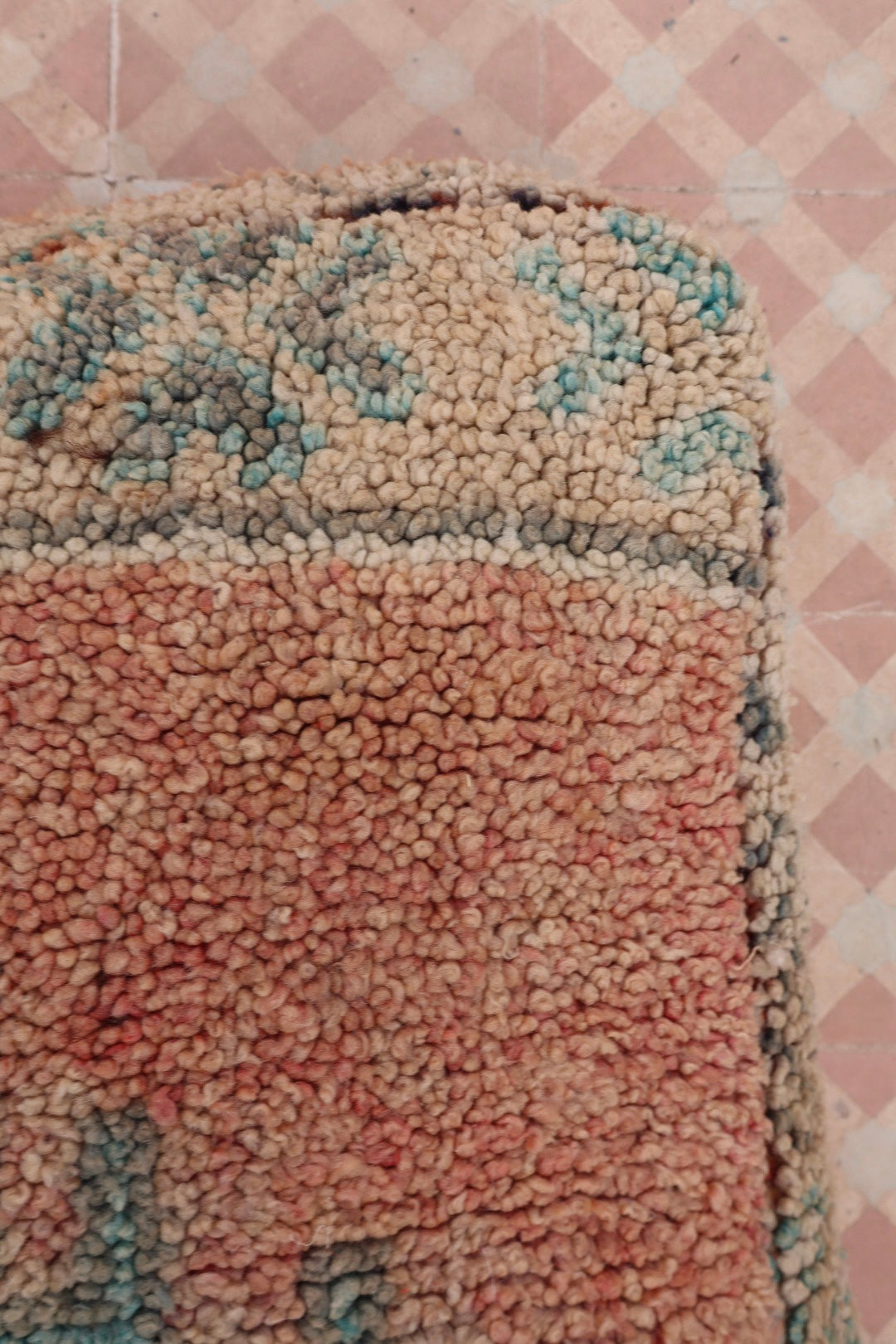 Pouf Berbère Coloré Boujad Bleach Néda