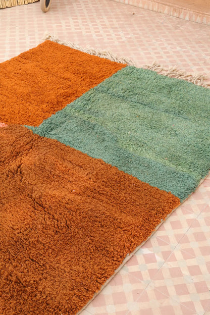 Tapis Berbère Azilal Abstrait Qualité Supérieure - 227 x 155 cm Néda