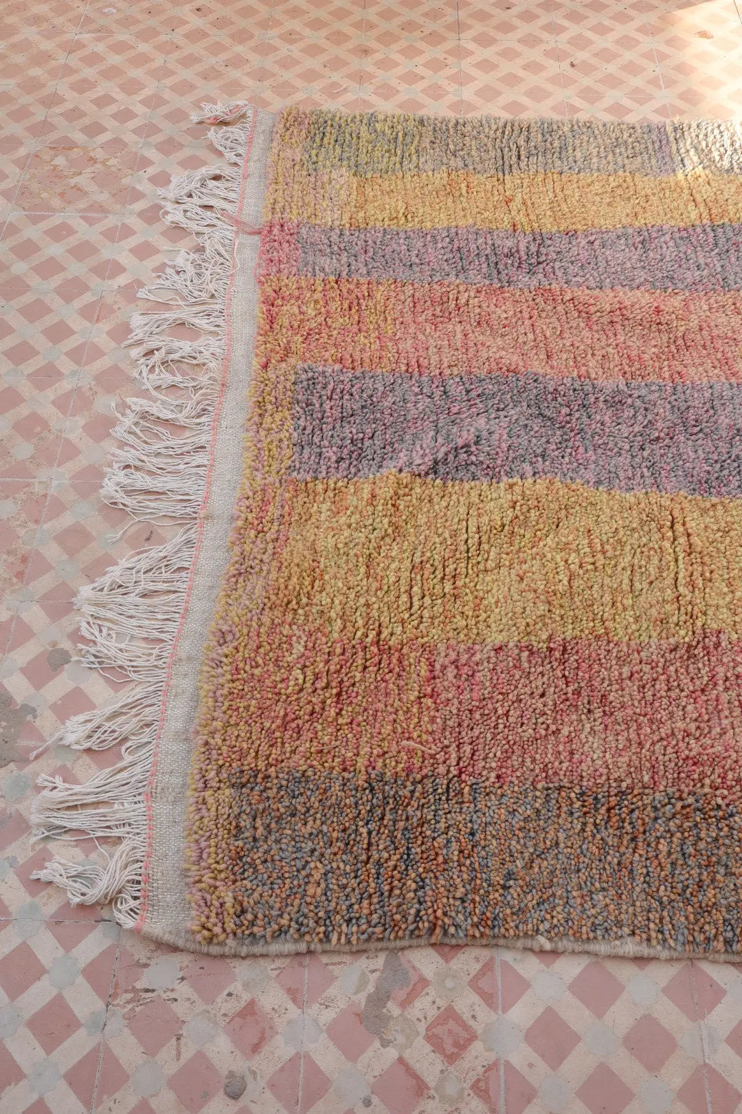 Tapis Berbère Coloré Rayé Béni Ouarain- 234 x 151 cm Néda