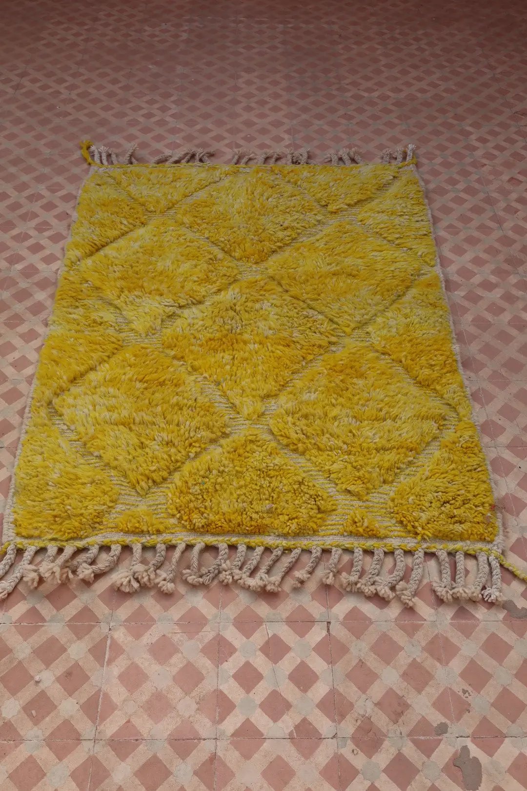 Tapis Berbère Jaune Béni Ouarain- 138 x 106 cm Néda