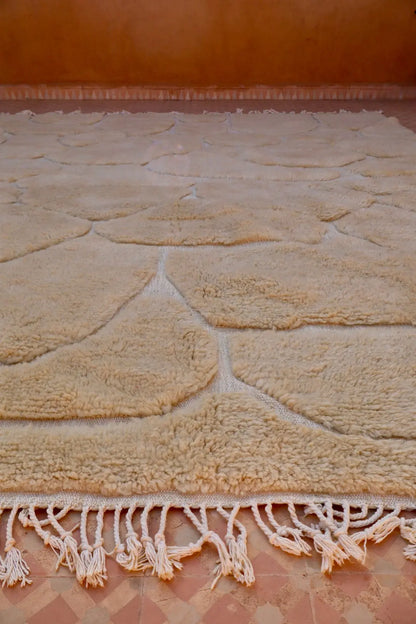 Tapis Berbère Béni Ouarain Blanc Moderne à Reliefs Qualité Supérieure- 310 x 256 cm Néda