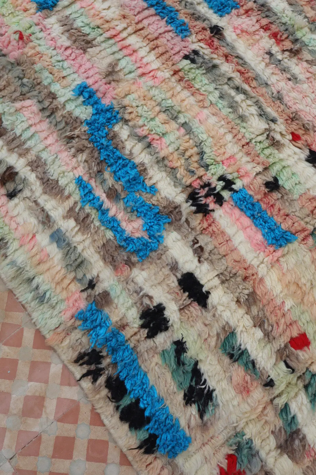 Alfombra Bereber Boujad Colorida Beige y Multicolor - 237 x 154,5 cm Néda