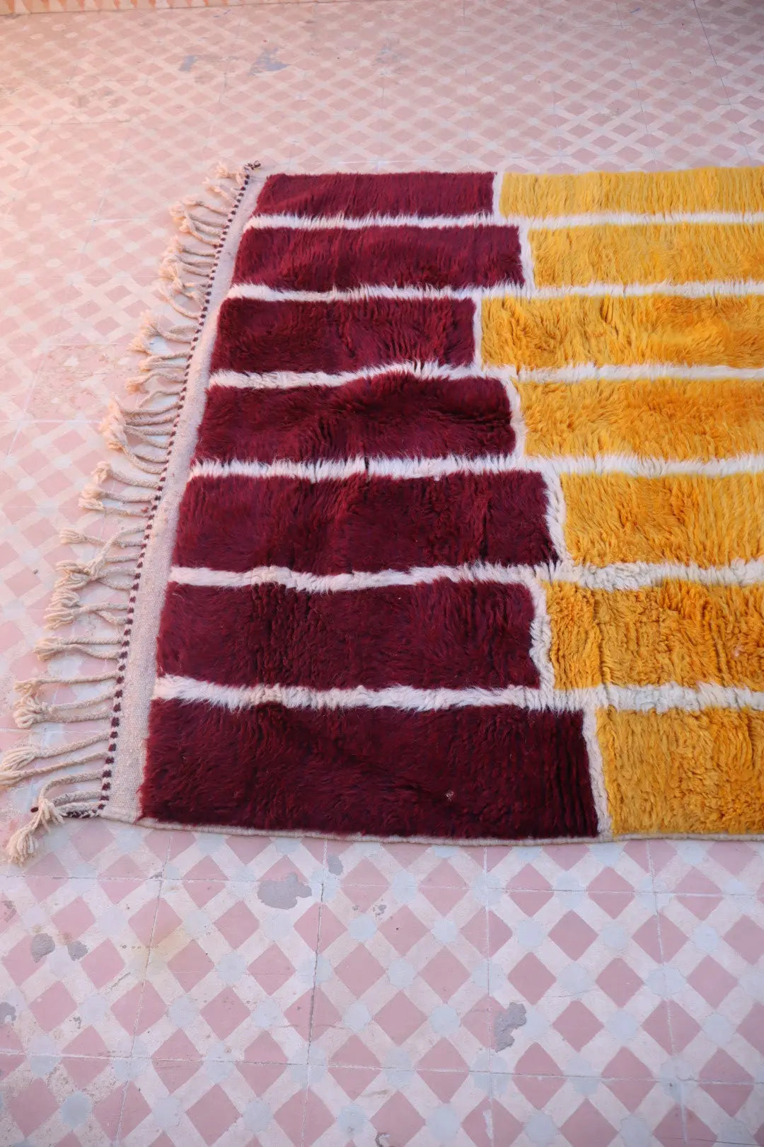 Tapis Berbère Coloré Géométrique Multicolore Qualité Supérieure - 247 x 145 cm Néda