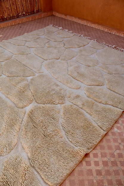 Tapis Berbère Béni Ouarain Blanc Moderne à Reliefs Qualité Supérieure- 310 x 256 cm Néda