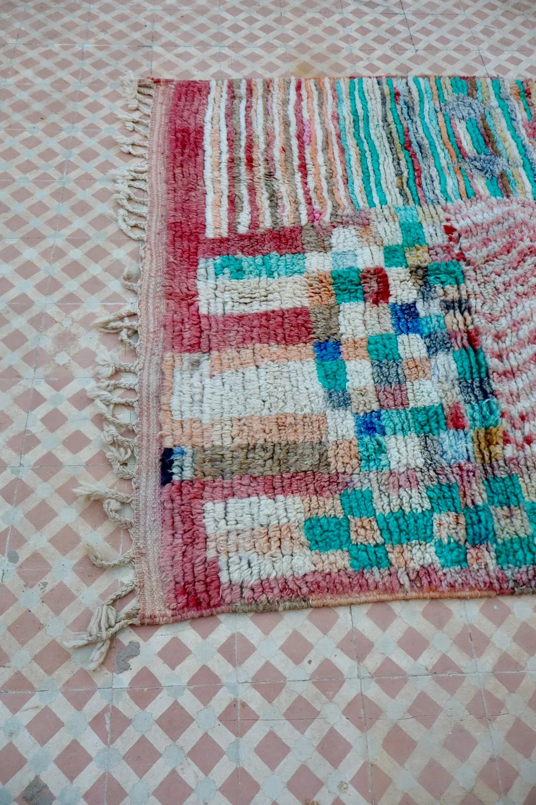 Tapis Berbère Boujad Motifs Colorés - 253 x 151 cm Néda