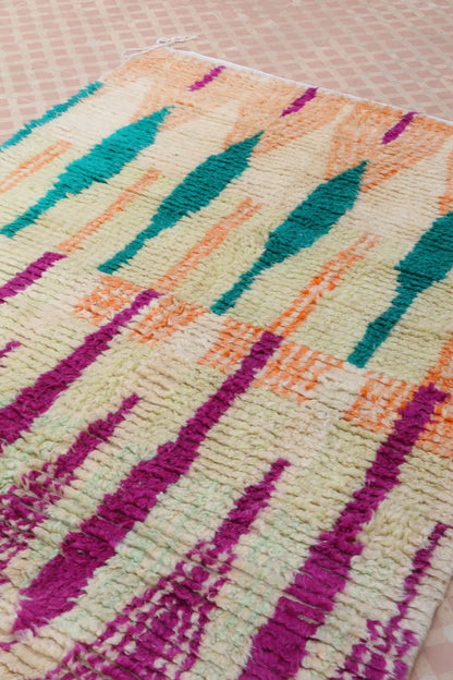 Tapis Berbère Boujad Coloré  - 233 × 152 cm Néda