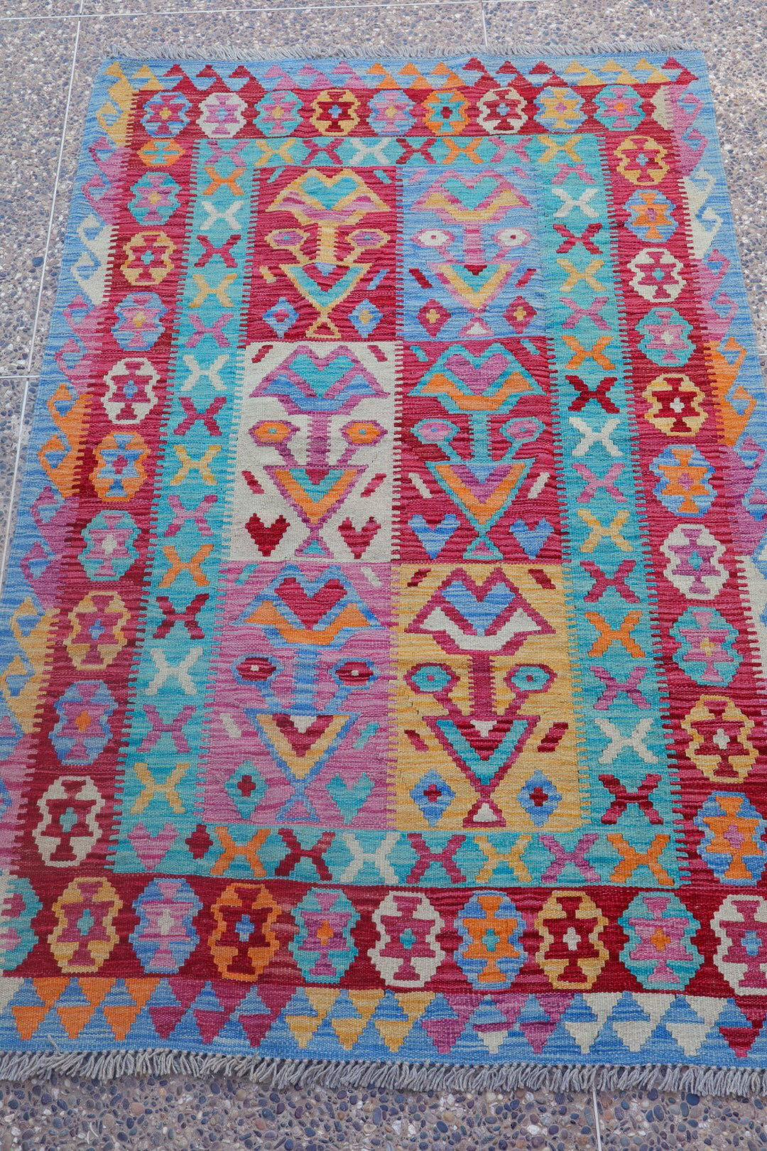 Traditional pink and blue Afghan kilim carpet- 191 x 121 cm