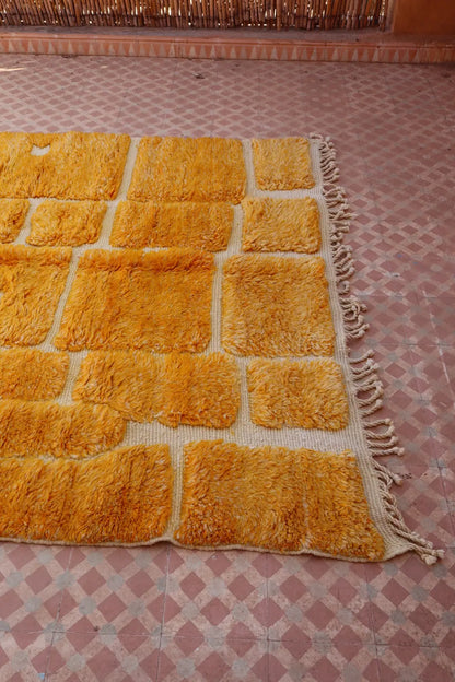 Tapis Berbère Mrirt Coloré Jaune d’Or - 287 x 178 cm Néda