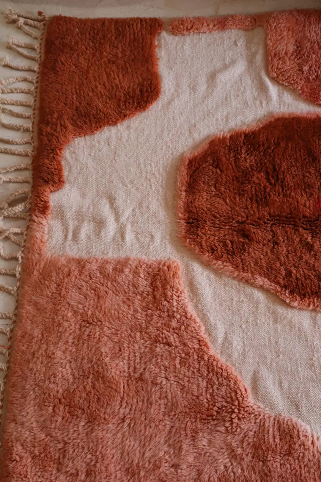 Tapis Berbère coloré « Breakfast Please » - Les dessins de Néda - 260 x 150 cm Néda