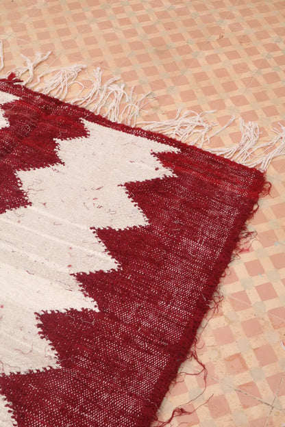 Tapis Berbère Kilim Boucherouite Bordeaux et Blanc - 260 x 141 cm Néda