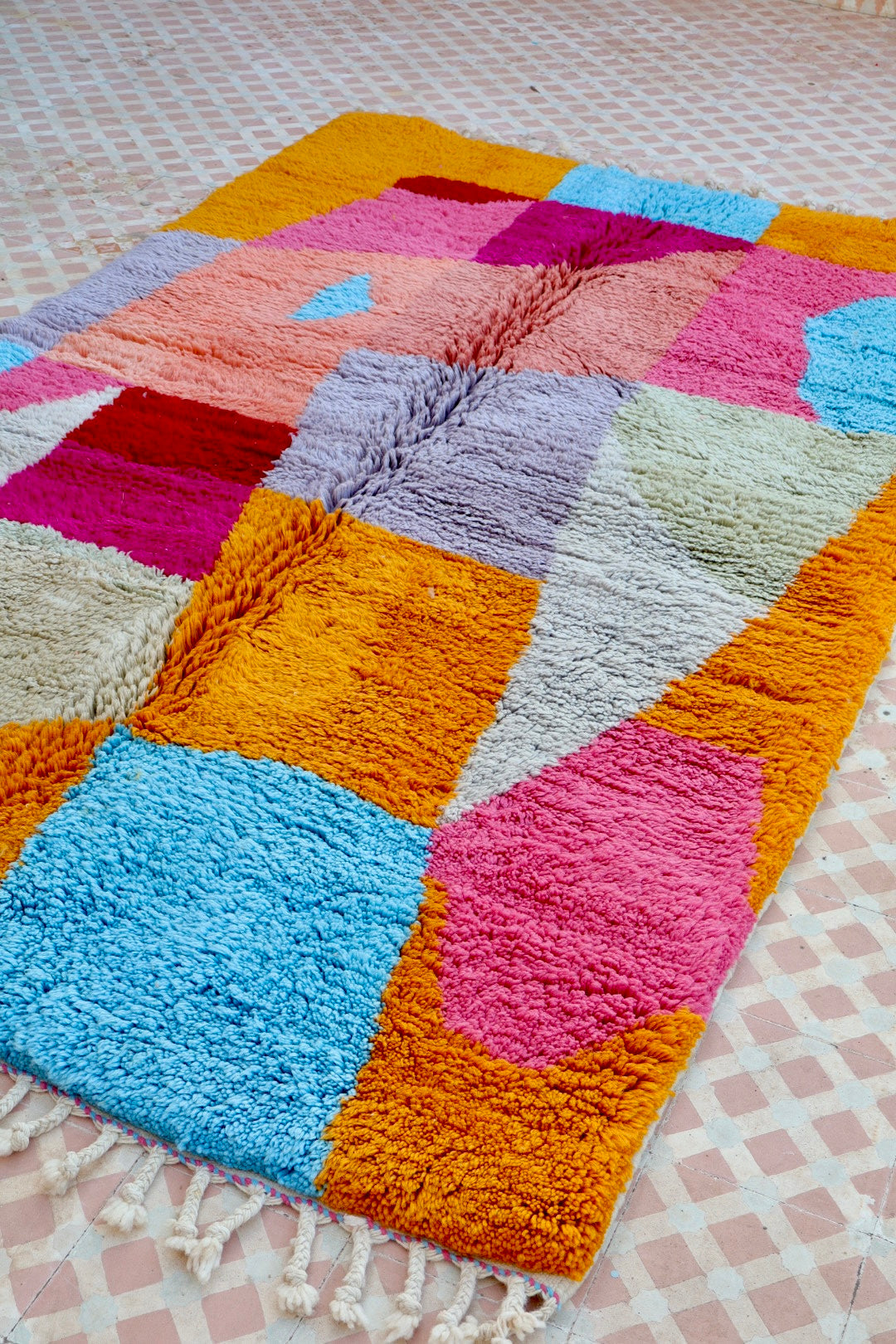 Berber Tapijt Azilal Multicolor Hedendaags Hoogwaardige Kwaliteit - 246 x 153 cm Néda