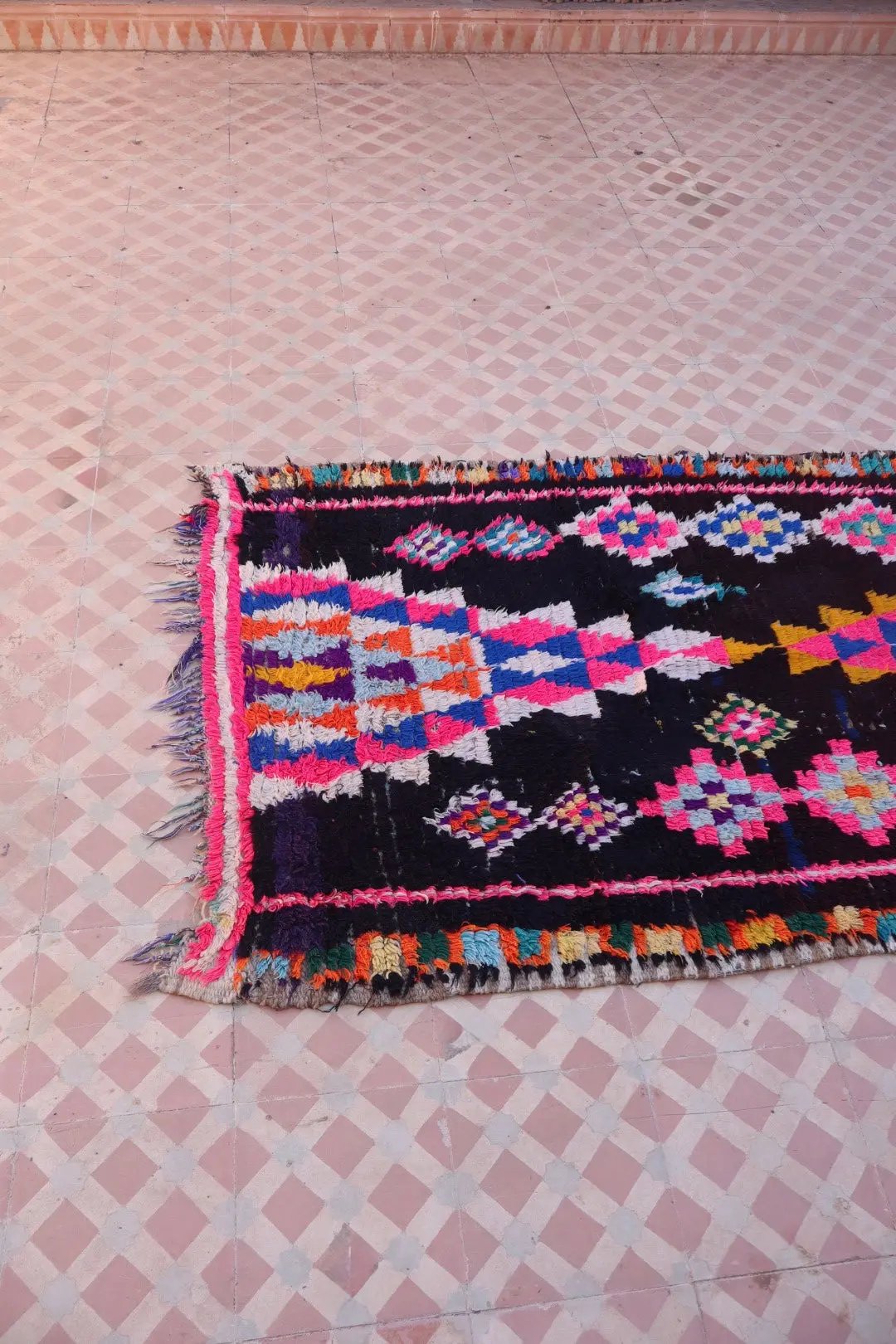 Tapis Berbère Azilal Vintage de Couloir Bleu Nuit Multicolore - 238 x 87 cm Néda