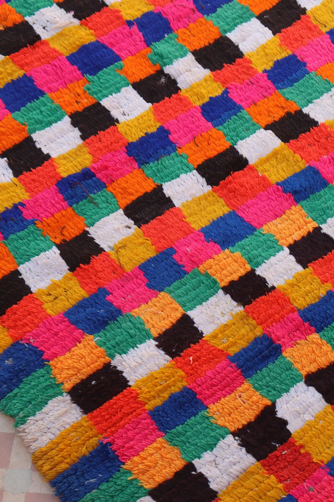 Tapis Berbère Azilal Vintage de Couloir Carreaux Multicolores - 242 x 99 cm Néda