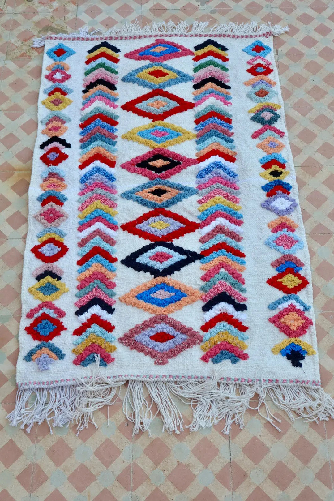 Tapis Berbère Boucherouite Coloré – Coton recyclé et lavable - 68 x 104 cm Néda