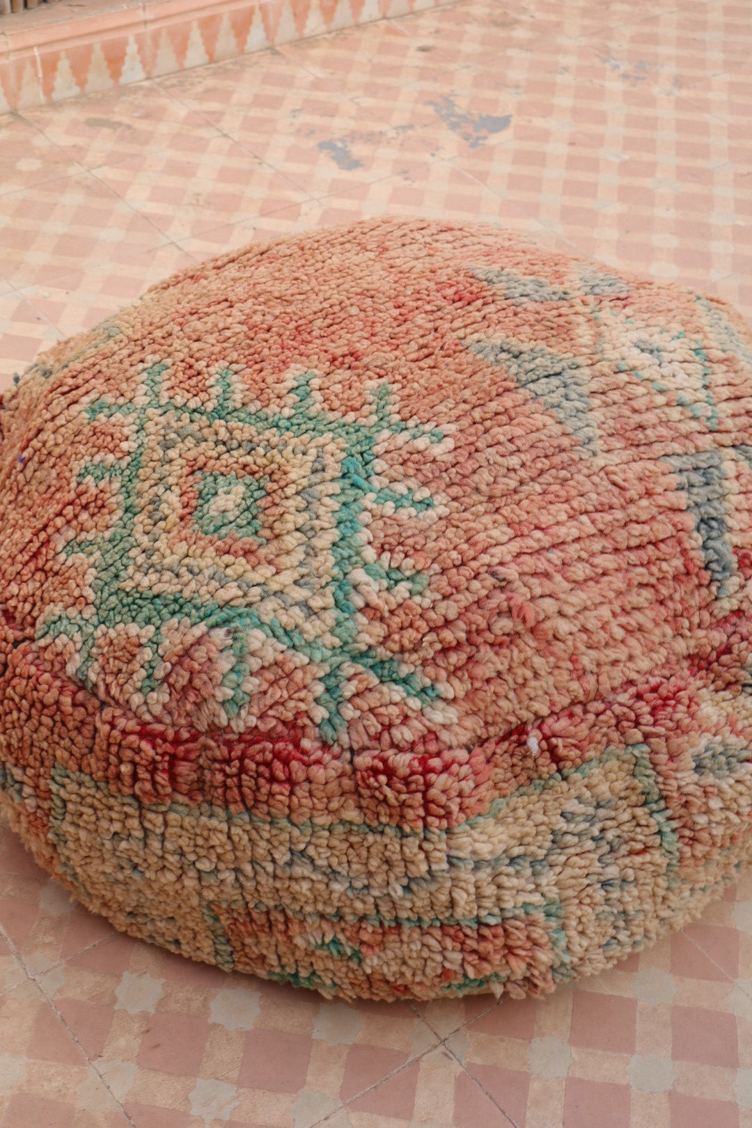 Pouf Berbère Rond BeigeTerracotta à Motifs Néda