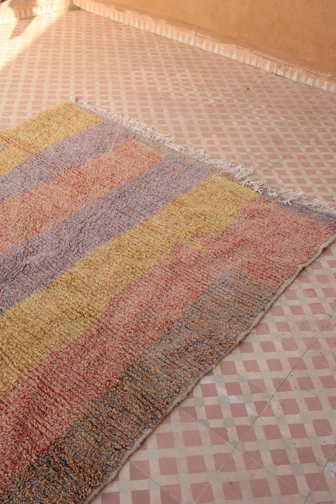 Tapis Berbère Coloré Rayé Béni Ouarain- 234 x 151 cm Néda