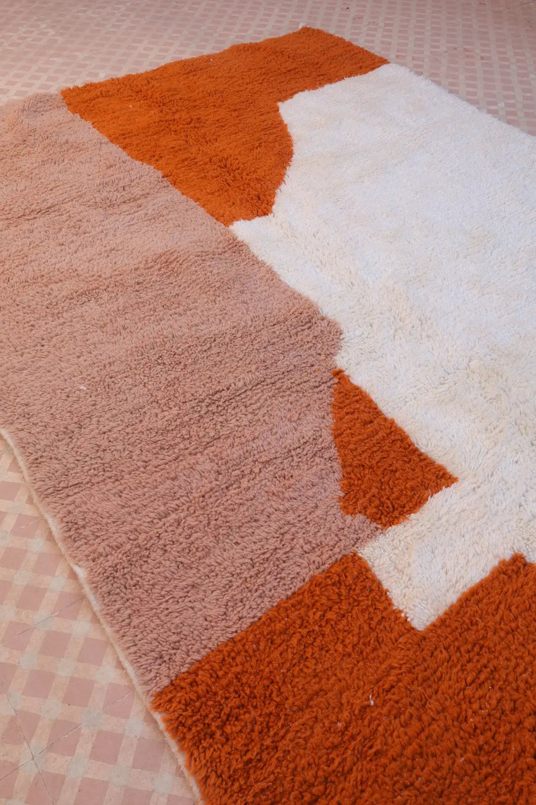 Tapis Berbère Coloré Contemporain Terracotta & Rose Poudré - 293 x 203 cm Néda