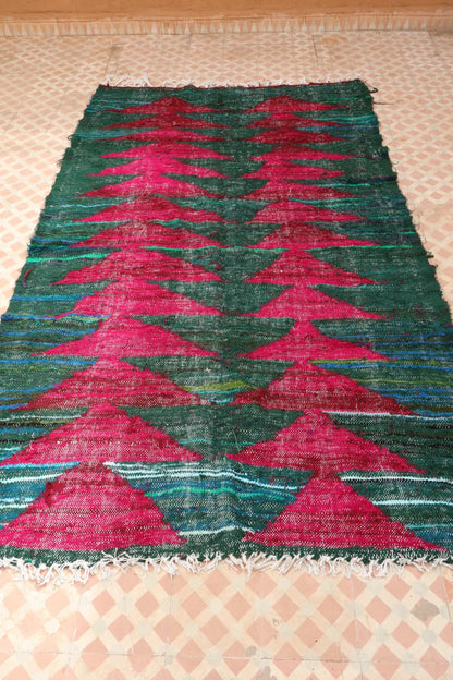 Tapis Berbère Coloré Kilim Boucherouite Vert Sapin et Bordeaux  - 248 x 145 cm Néda