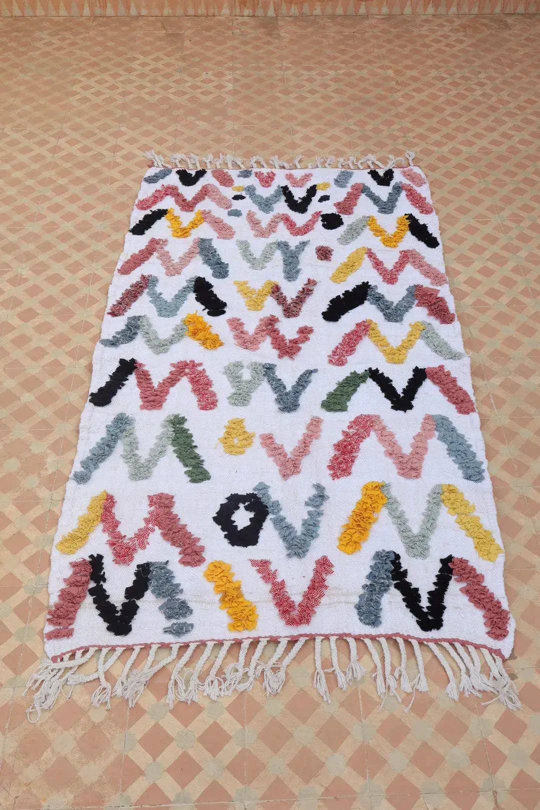 Tapis Berbère Boucherouite Coloré Géométrique – Coton recyclé et lavable - 165 x 93 cm Néda