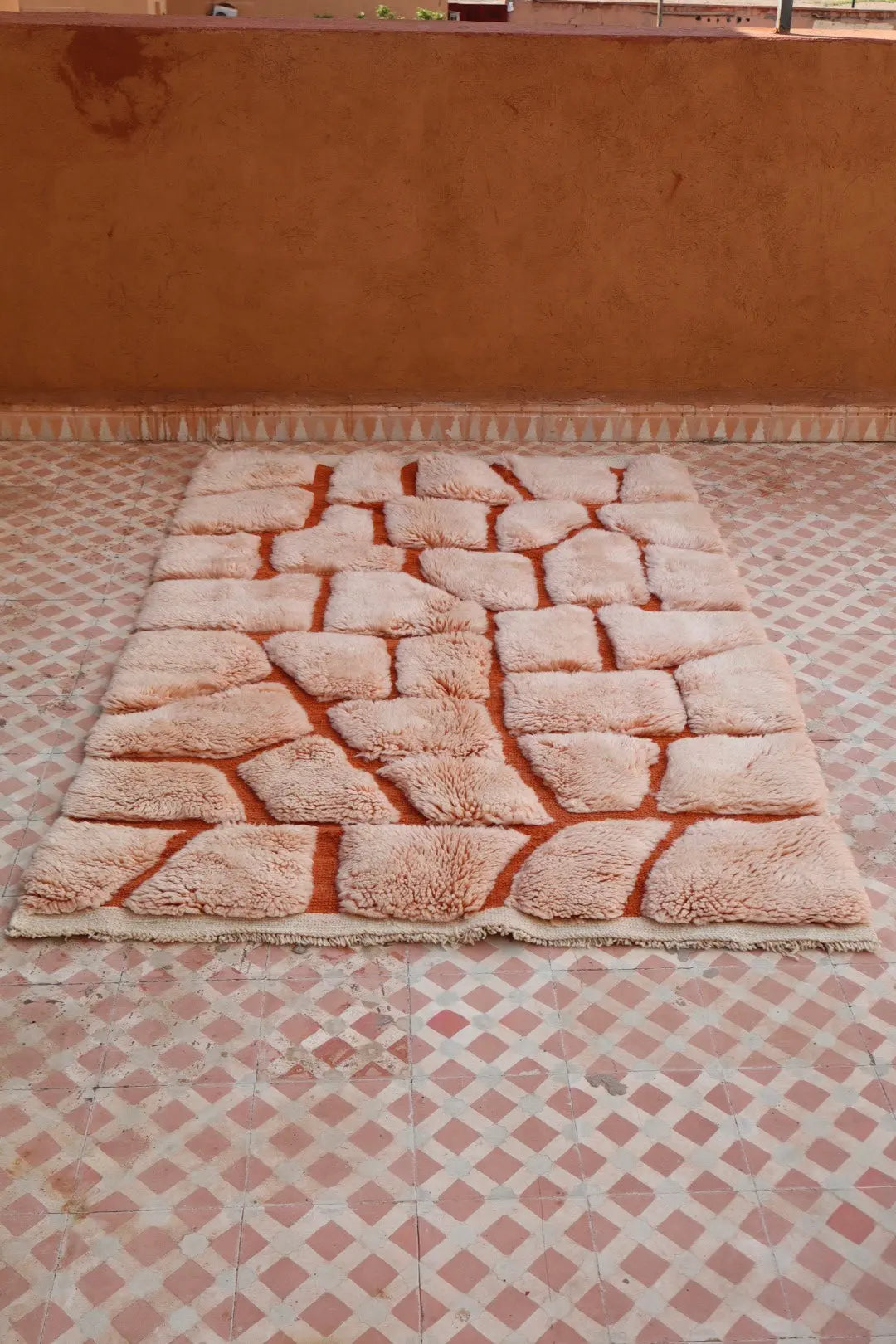 Berberteppich Mrirt Beige Rosa Terrakotta Reliefs - 191 x 127 cm Néda