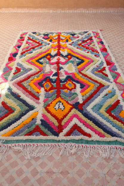 Tapis Berbère Coloré Azilal Trame et Motifs Verte-  240 x 152 cm Néda