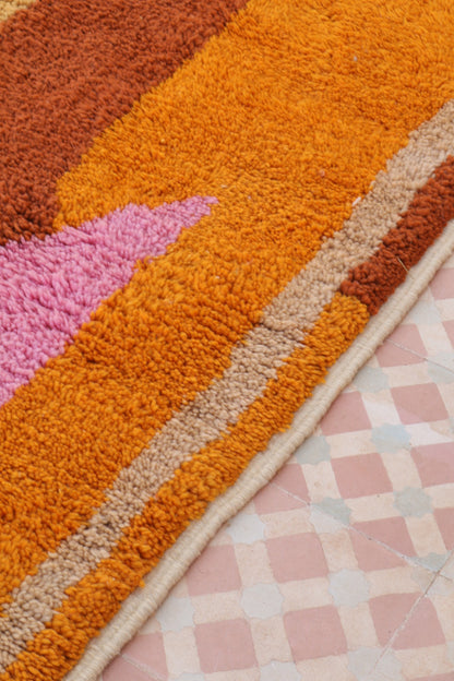 Tapis Berbère Azilal Contemporain Qualité Supérieure - 245 x 132 cm Néda