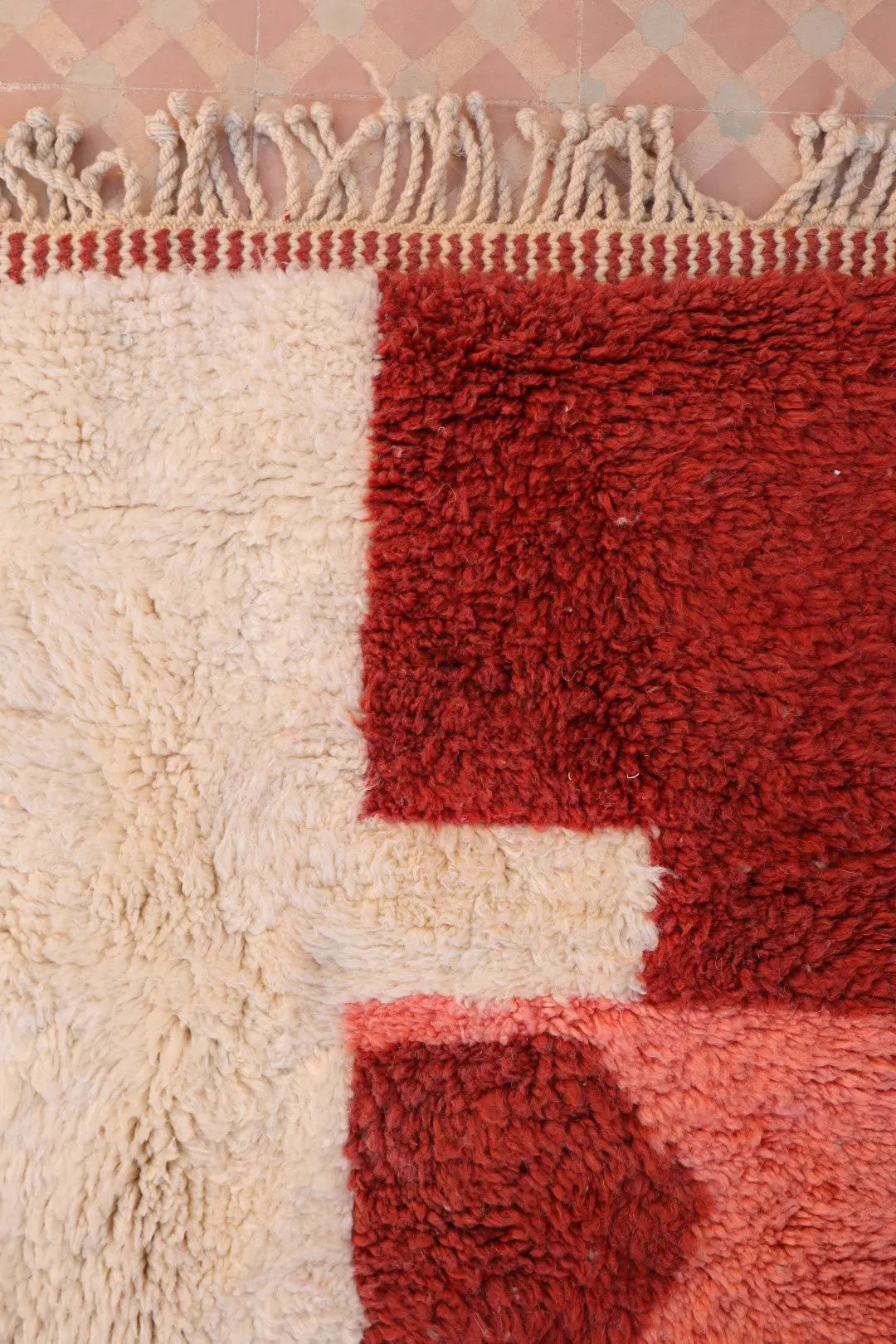 Tapis Berbère Coloré Contemporain Marron & Rose Qualité Supérieure - 260 x 155 cm Néda